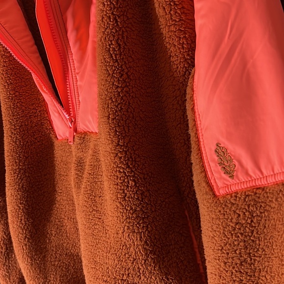 FP movement fleece pullover - Picture 7 of 11